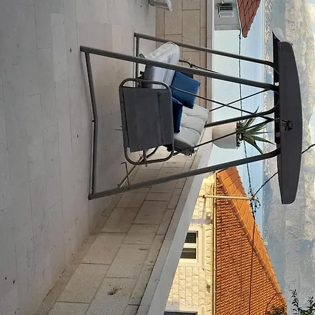 Nada Διαμέρισμα Postira