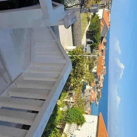 Nada Διαμέρισμα